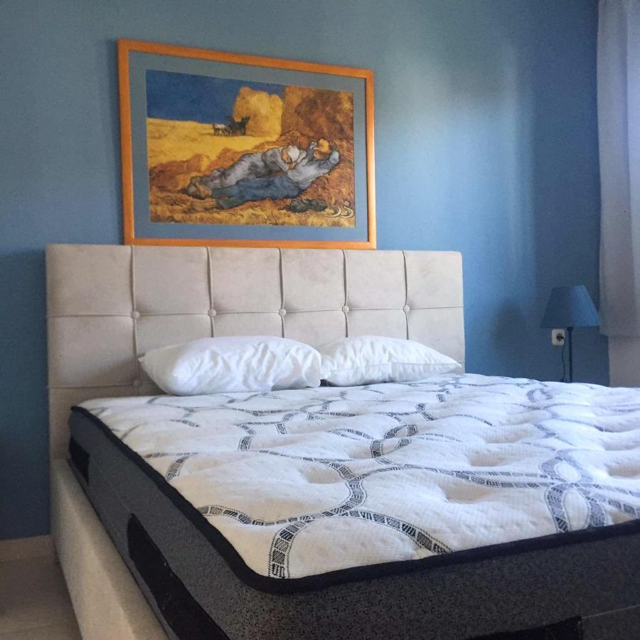 Dora'S House Comfortable Apartment With A Yard And View Pyrgadikia Eksteriør bilde