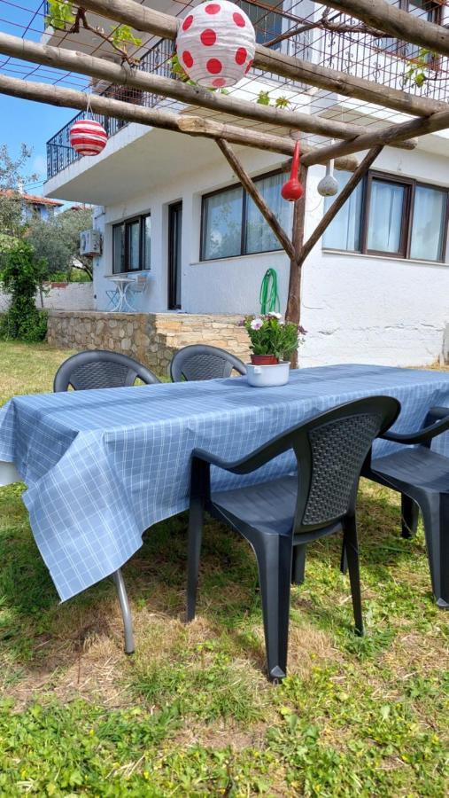 Dora'S House Comfortable Apartment With A Yard And View Pyrgadikia Eksteriør bilde